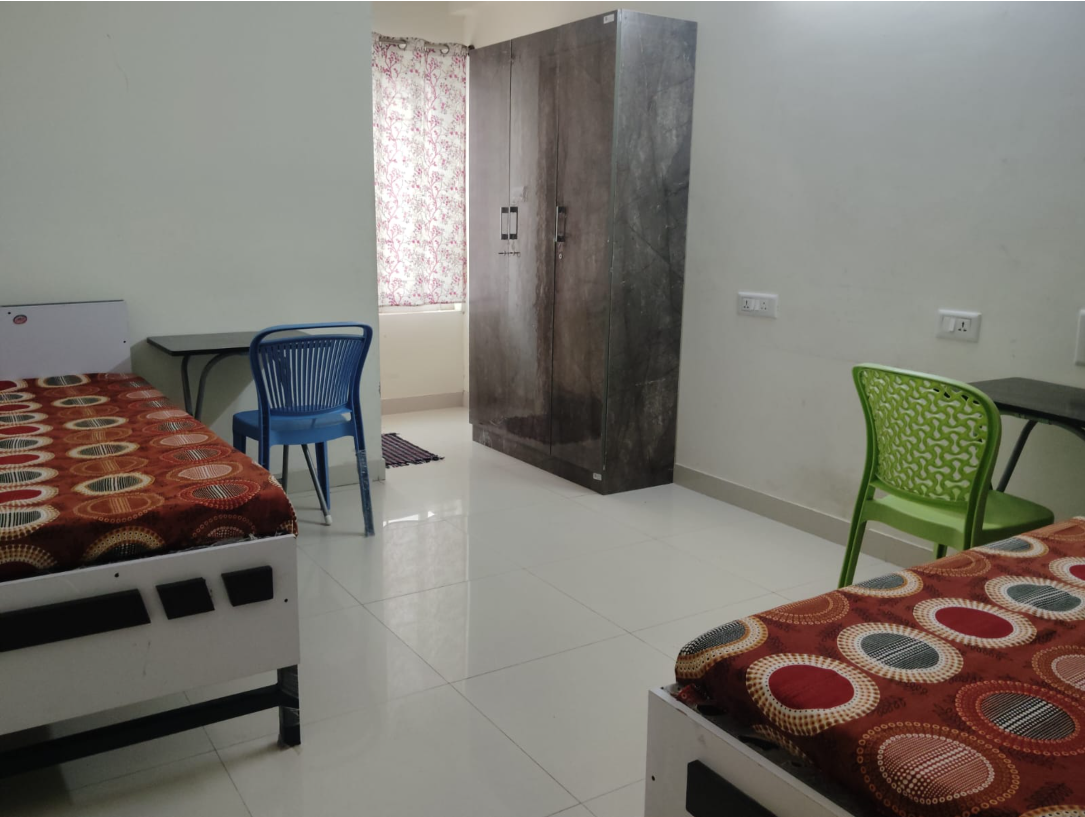 Luxury triple sharing room at VStay PG Hulimavu Bangalore